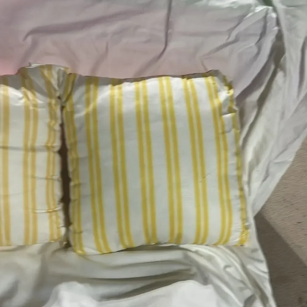 Yellow stripe square polyester fill pillows white with citrus stripes nwot 14x14
